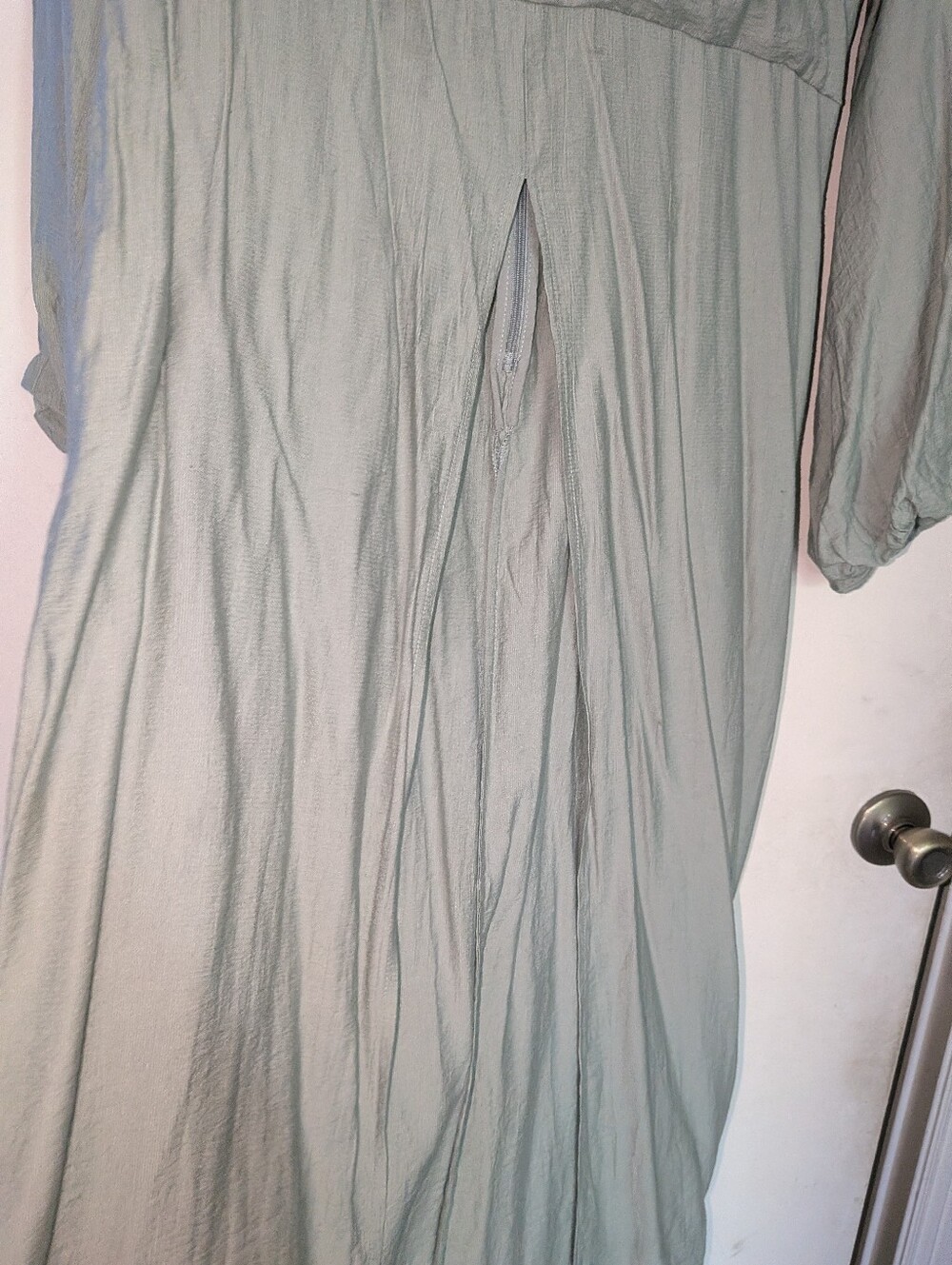 Veiled Collection Women’s Sage Top With Front Slit - Picture 5 of 5